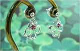 幸せの誕生石を贈ろう!7月の誕生石ルビー&クローバー☆プラチナピアスの画像