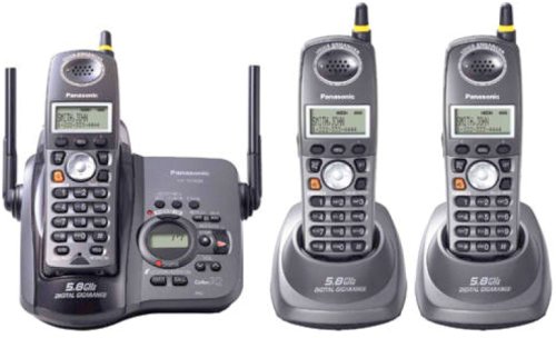 Panasonic 5.8GHz Cordless Telephone- 3 Handsets
