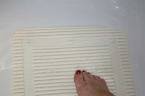 StayPut Bath Mat in innovative non-slip fabric (Soft White) - soft and durable, it's in a class of its own
