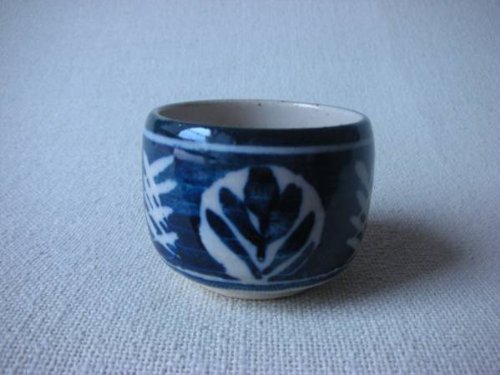 【ぐい呑み】 沢田秀一 染付・ぐい呑み 木箱付 酒盃