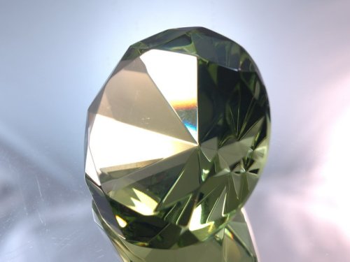 60mm Peridot Crystal Diamond Jewel Paperweight