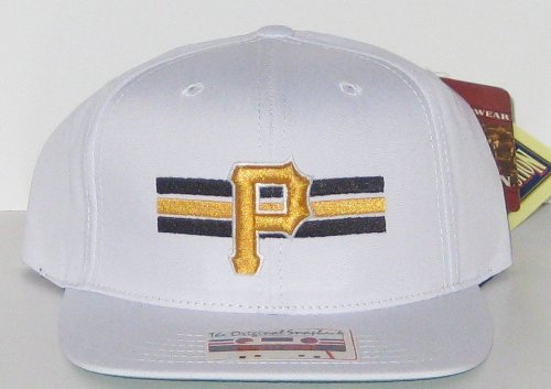 Pittsburgh Pirates MLB Vintage Logo Flat Bill Adjustable Snapback Baseball Hat