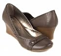 r2 by Report Alexis Brown wedges