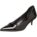 Guess Womens Swag2 Pump