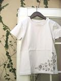Amazon:ソフト DUALITE ソフト天竺フラワー刺繍Tシャツ