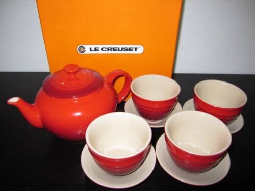 LE CRUESET　ル・ クルーゼ ティーポット　 カップ＆ソーサー4客セット チェリーレッド