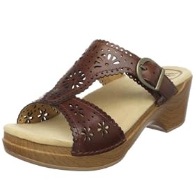 qupid flat sandals Dansko Womens Sapphire Sandal