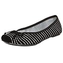 Jessica Simpson Women's Leve Flat