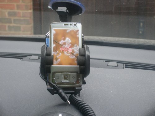 Childrens Toyshop  Electronics : OLIVIASPHONES NOKIA N95 MOBILE PHONE CAR CHARGER AND WINDSCREEN MOUNT HOLDER, ACCESSORIES .