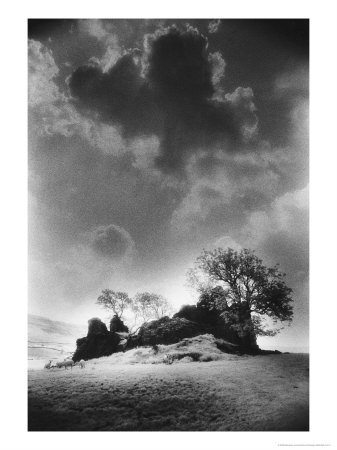 Cover image : Pendragon Castle, Westmoreland, England Giclee Poster Print by Simon Marsden, 12x16