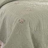 Trousseau King Quilt Color: Sage Review
