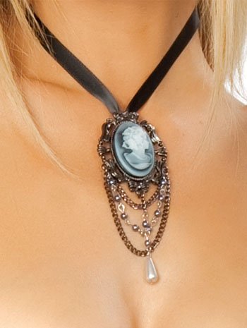 Discount Alice Costume Victorian Style Cameo Necklace - ONE SIZE