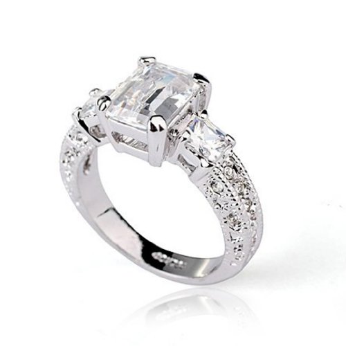 Fashion Plaza Women's Crystal Engagement Wedding Spark Ring R023
