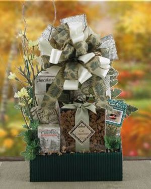 Cat Crunchies and Owner Munchies Pet Gift Basket : Basket Theme BIRTHDAY