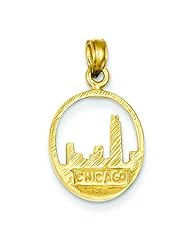 14K Yellow Gold Chicago Skyline in Circle Charm Pendant