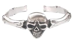 Gothic Skull & Bones Pewter Bracelet
