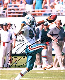 Jason Taylor Autographed / Signed Celebrating 8x10 Photo - Miami Dolphins