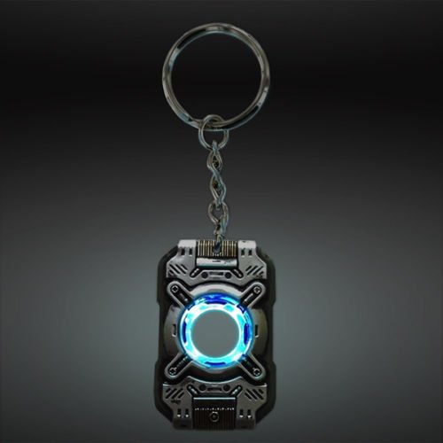BRAND NEW & LICENSED HALO CORTANA DATA CHIP LIGHT UP KEYCHAIN