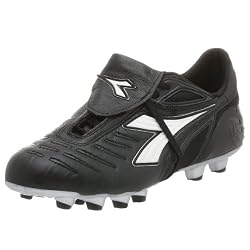 Diadora Women's Maracana MD PU Women's Soccer Cleat
