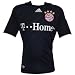 Sports : adidas FC Bayern Away Jersey Youth