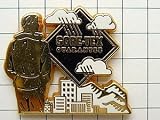 限定レア美品ピンズ◆ゴアテックス山の天候ピンバッチフランス ゴアテックス
