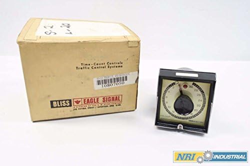 NEW EAGLE SIGNAL HP705A621 3M68 CYCL-FLEX 0-30MIN TIMER D531099