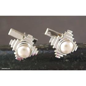 Pearl cufflinks, 'Pyramids'
