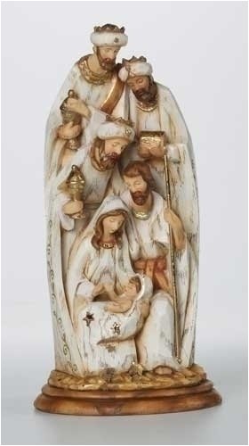 Pack of 2 Woodland Holy Family & Three Kings Christmas Nativity Figures