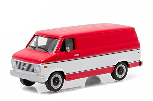 Greenlight 1:64 Country Roads Series 14 1976 Chevrolet G20 Van