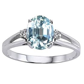 1.41 cts Genuine Aquamarine and Diamond Ring - 14kt White or Yellow Gold by Finejewelers