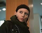 ブロマイド写真★『ドラゴン・タトゥーの女』ルーニー・マーラ/アップのリスベット