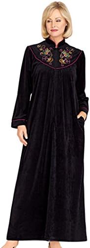 AmeriMark Women's Embroidered Velour Robe 1X (16W-18W) / Black
