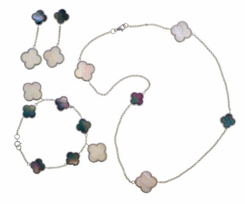 Childrens Toyshop  Jewelry : Sterling Silver Black and White Mother of Pearl Clover Necklace, Bracelet and Earring Set