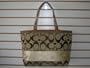 SIGNATURE STRIPE REVERSIBLE TRAVEL TOTE
