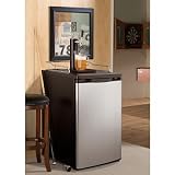 21 Freestanding Full Keg Beer Dispenser with 5.2 cu. ft. Capacity R134A Refrigerant Automatic Defrost Scratch Resistant Worktop and CO2 Tank