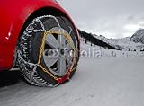 Wallmonkeys Peel and Stick Wall Decals - Autoreifen Mit Schneekette Auf Schneefahrbahn - Removable Graphic