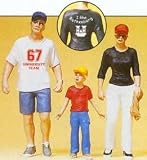 YOUNG FAMILY - PREISER G SCALE MODEL TRAIN FIGURES 45106