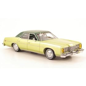 Ford LTD, met.-hellgreen/dkl.-green, lim. Aufl. 500, 1973, Model Car, Ready-made, American Excellence / Neo 1:43