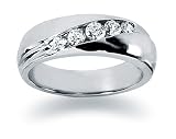 0.1 ctw. Woman's Round Diamond Wedding Band in Platinum