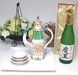 【送料無料】お屠蘇5点セット岸寿美子デザインA(盆白)+本格芋焼酎 魔王 720ml桐箱入り(焼酎)