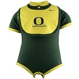 Nike Oregon Ducks Infant Bib & Booties Set