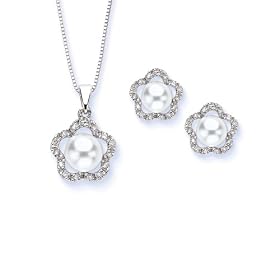 Diamond Jewelry Set in 14K White Gold with Fresh Water Pearls