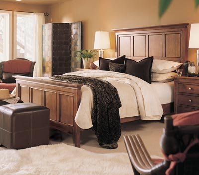 American View King The Classic Panel Bed