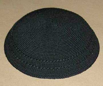 Knitted Kippah (Kippa, Yarmulke) - Black: 16cm