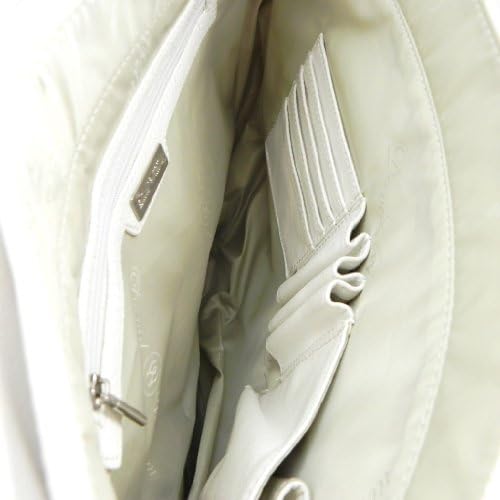 Reporter bag 'On The Road' protocols.