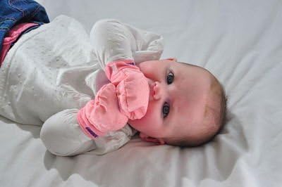 Gummee Glove Anti-scratch Teething Mittens Blue (Pink) by Gummee