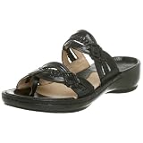  : Clarks Women's Fairview Thong Sandal,Black,5.5 M