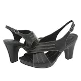 Clarks Artisan Navan Leather Sandals