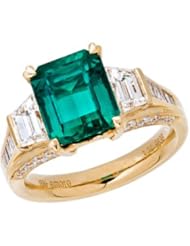 Colombian Emerald and Diamond Ring in 18kt yellow gold