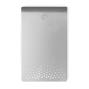 Seagate FreeAgent Go 500 GB USB 2.0 Portable External Hard Drive ST905003FGA2E1-RK... by Seagate